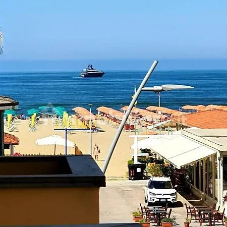 Lejlighed Casa Sara Viareggio